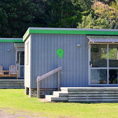 Fitzroy Beach Holiday Park Ню Плимут Екстериор снимка