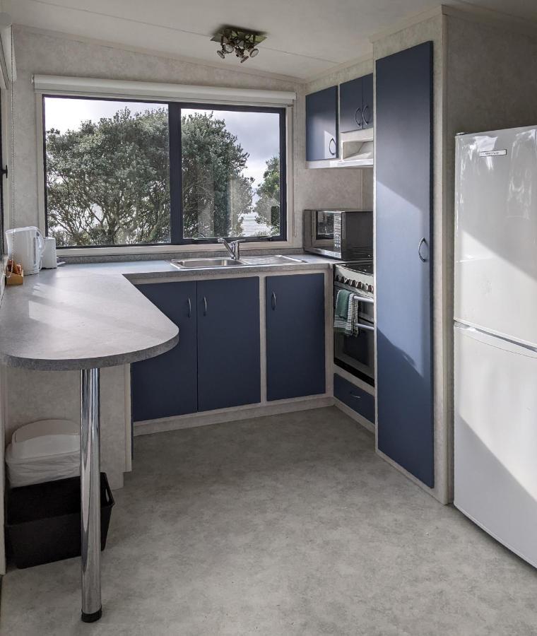 Fitzroy Beach Holiday Park Ню Плимут Екстериор снимка
