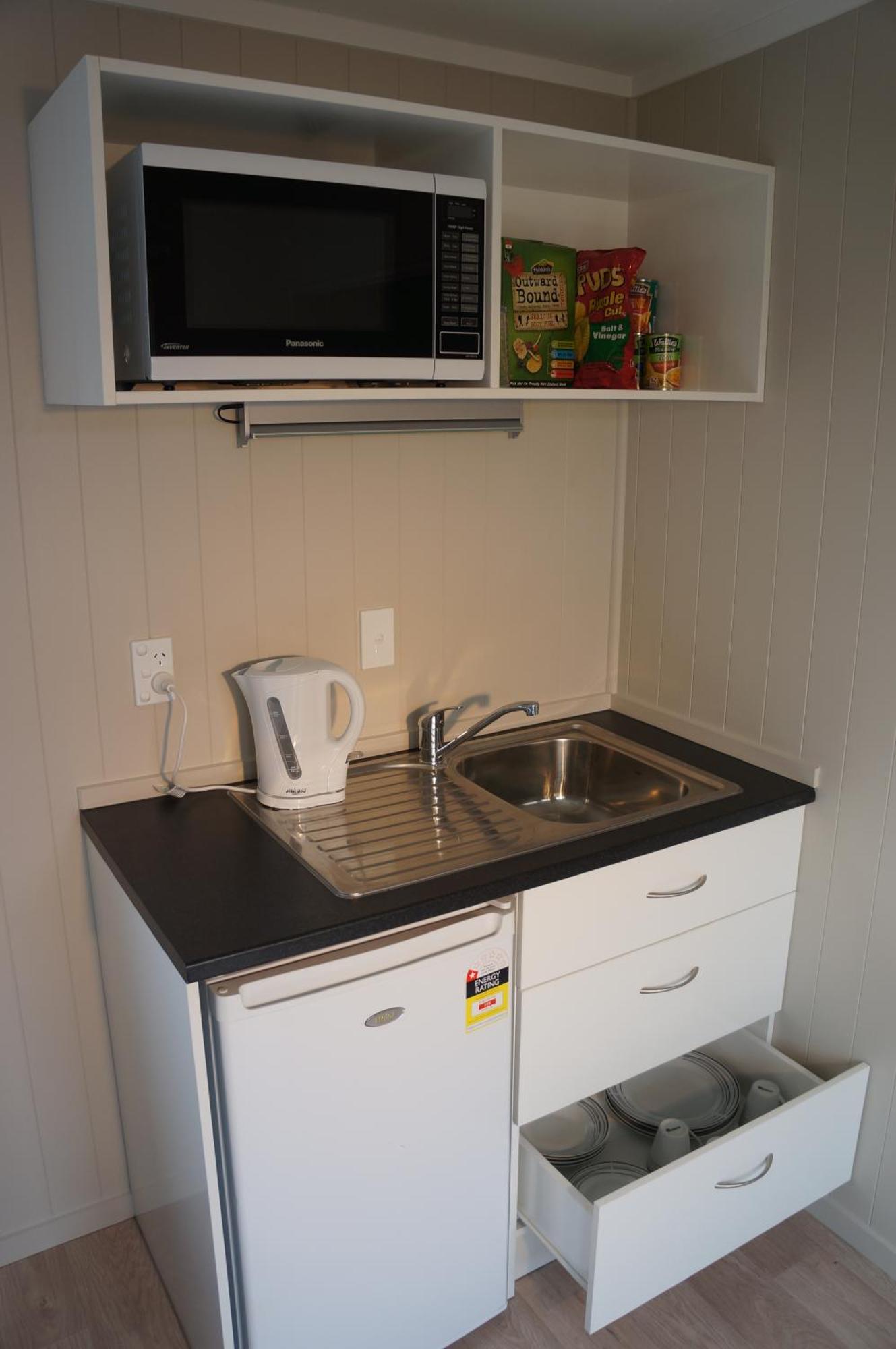 Fitzroy Beach Holiday Park Ню Плимут Екстериор снимка