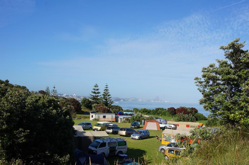 Fitzroy Beach Holiday Park Ню Плимут Екстериор снимка